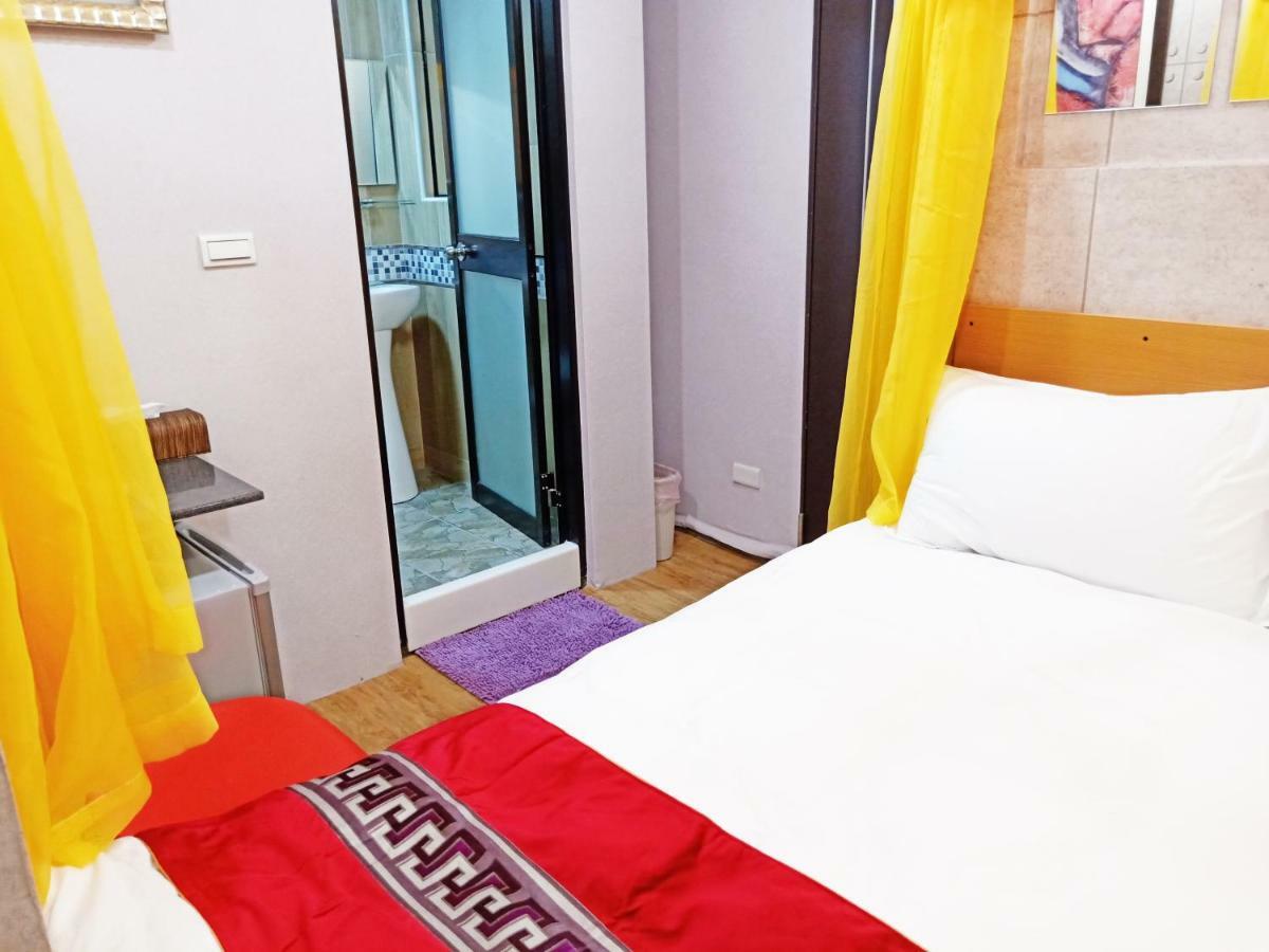 Woju Homestay Tainan Bagian luar foto